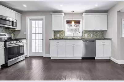 90 Gilbert St, Lawrence, MA 01843 - Photo 9