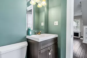 90 Gilbert St, Lawrence, MA 01843 - Photo 17