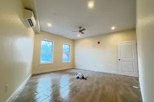 806 Saratoga, Boston, MA 02128 - Photo 27