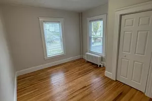 65 Paine St, Worcester, MA 01605 - Photo 5