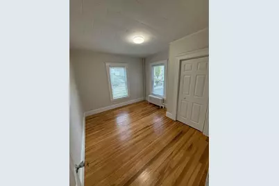 65 Paine St #1, Worcester, MA 01605 - Photo 5