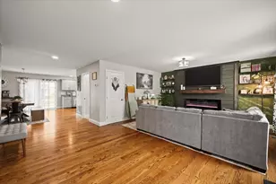 738 Hicks St, Fall River, MA 02724 - Photo 9
