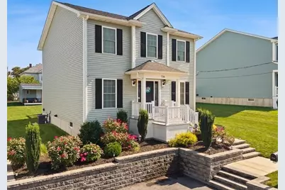 738 Hicks St, Fall River, MA 02724 - Photo 3