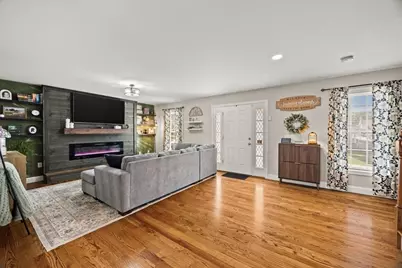 738 Hicks St, Fall River, MA 02724 - Photo 19