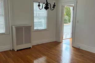 25 Franklin St, Peabody, MA 01960 - Photo 3