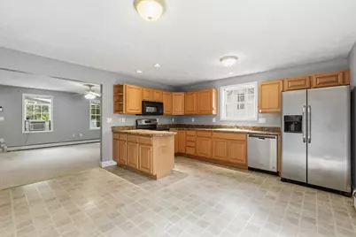 27 Fountain Street #1, Orange, MA 01364 - Photo 9