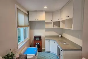 72 Moreland St, Somerville, MA 02145 - Photo 3
