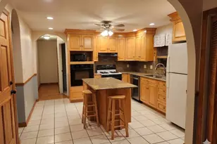 72 Moreland St, Somerville, MA 02145 - Photo 1
