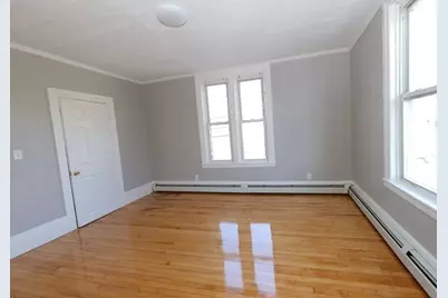 87 Summer St #3, Haverhill, MA 01830 - Photo 5