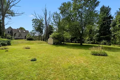 1035 Broadway, Hanover, MA 02339 - Photo 5