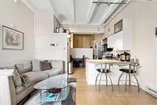 12 Stoneholm St, Boston, MA 02115 - Photo 3