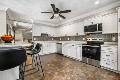 4 Heritage Drive, Reading, MA 01867 - Photo 17