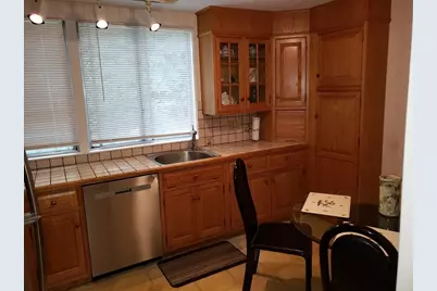 5 Longwood Drive #205, Andover, MA 01810 - Photo 5