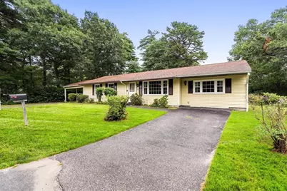 26 Cromesett Road, Wareham, MA 02571 - Photo 3