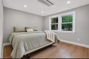 14 Travis Dr, Framingham, MA 01702 - Photo 9