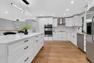 14 Travis Dr, Framingham, MA 01702 - Photo 3