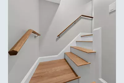 69 Pitcairn St, Revere, MA 02151 - Photo 17