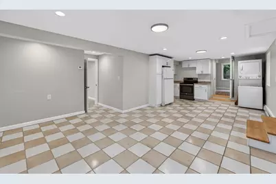 69 Pitcairn St, Revere, MA 02151 - Photo 25