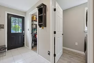 4 Loring St, Auburn, MA 01501 - Photo 19