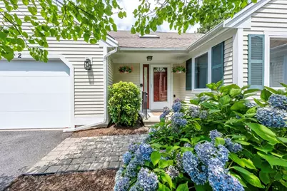2 Mainsail Cir #70, Mashpee, MA 02649 - Photo 1