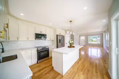 124 Magoun Ave, Brockton, MA 02301 - Photo 3