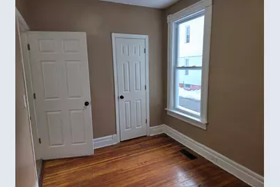 184 King St, Springfield, MA 01109 - Photo 13