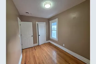 184 King St, Springfield, MA 01109 - Photo 33