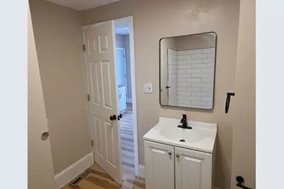 184 King St, Springfield, MA 01109 - Photo 15