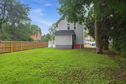 184 King St, Springfield, MA 01109 - Photo 5