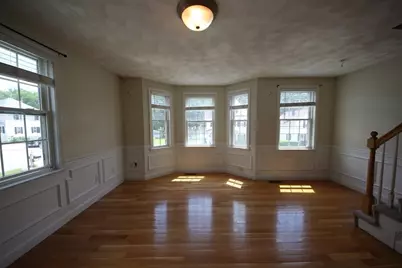 99 Manchester St #A, Lowell, MA 01852 - Photo 9