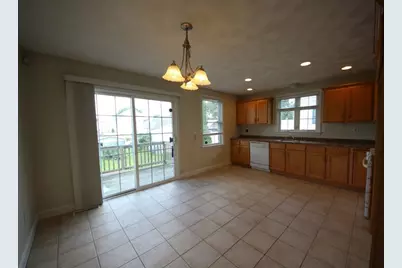 99 Manchester St #A, Lowell, MA 01852 - Photo 11