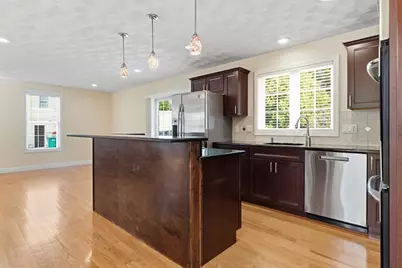 1 Lois Lane, Lynn, MA 01905 - Photo 5