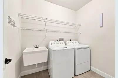 40 Phoebe St #101, Methuen, MA 01844 - Photo 13