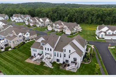 40 Phoebe St #101, Methuen, MA 01844 - Photo 41
