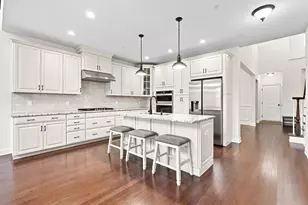 40 Phoebe St, Methuen, MA 01844 - Photo 7