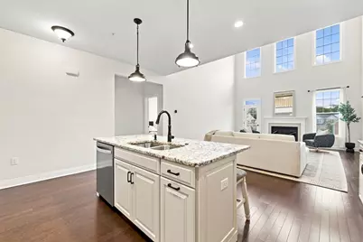 40 Phoebe St #101, Methuen, MA 01844 - Photo 11