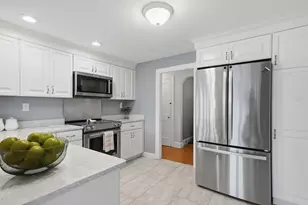 269 Lynn St, Peabody, MA 01960 - Photo 5