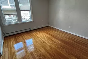 27 Warren Ave, Malden, MA 02148 - Photo 11