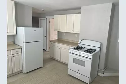 27 Warren Ave #3-3, Malden, MA 02148 - Photo 1