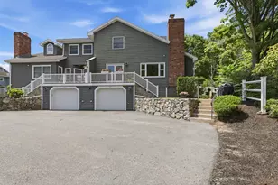 28 Carnation Cir, Reading, MA 01867 - Photo 1
