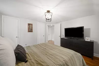 212 Emerson St, Springfield, MA 01118 - Photo 25