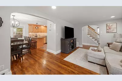 212 Emerson St, Springfield, MA 01118 - Photo 29