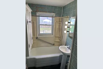 42 Clairmont Ave., Chicopee, MA 01013 - Photo 25
