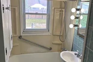 42 Clairmont Ave, Chicopee, MA 01013 - Photo 25