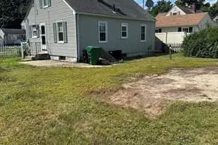 42 Clairmont Ave, Chicopee, MA 01013 - Photo 3