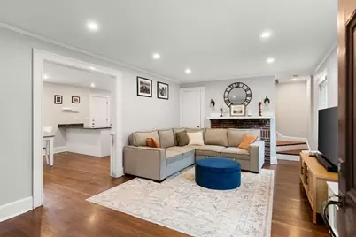 16 Elm St, Medford, MA 02155 - Photo 5