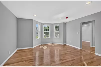 311 Central St #1, Saugus, MA 01906 - Photo 3