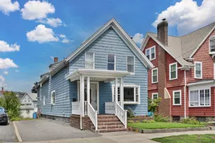34 Basset St, Lynn, MA 01902 - Photo 3