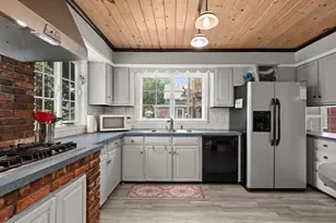 34 Basset St, Lynn, MA 01902 - Photo 13
