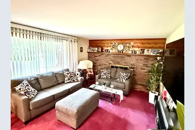 1117 Overlook Dr, Palmer, MA 01069 - Photo 9